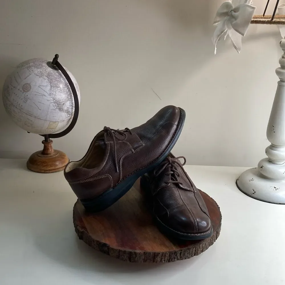JOHNSTON & MURPHY 9.5 Wide Shuler Bicycle Unisex Oxford Dress Shoe